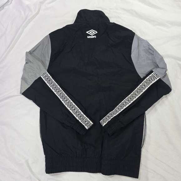 Umbro Premier Reflective Lightweight Quarter Zip Training Pullover Jacket. S - Picture 3 of 12
